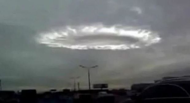 UFO244.jpg